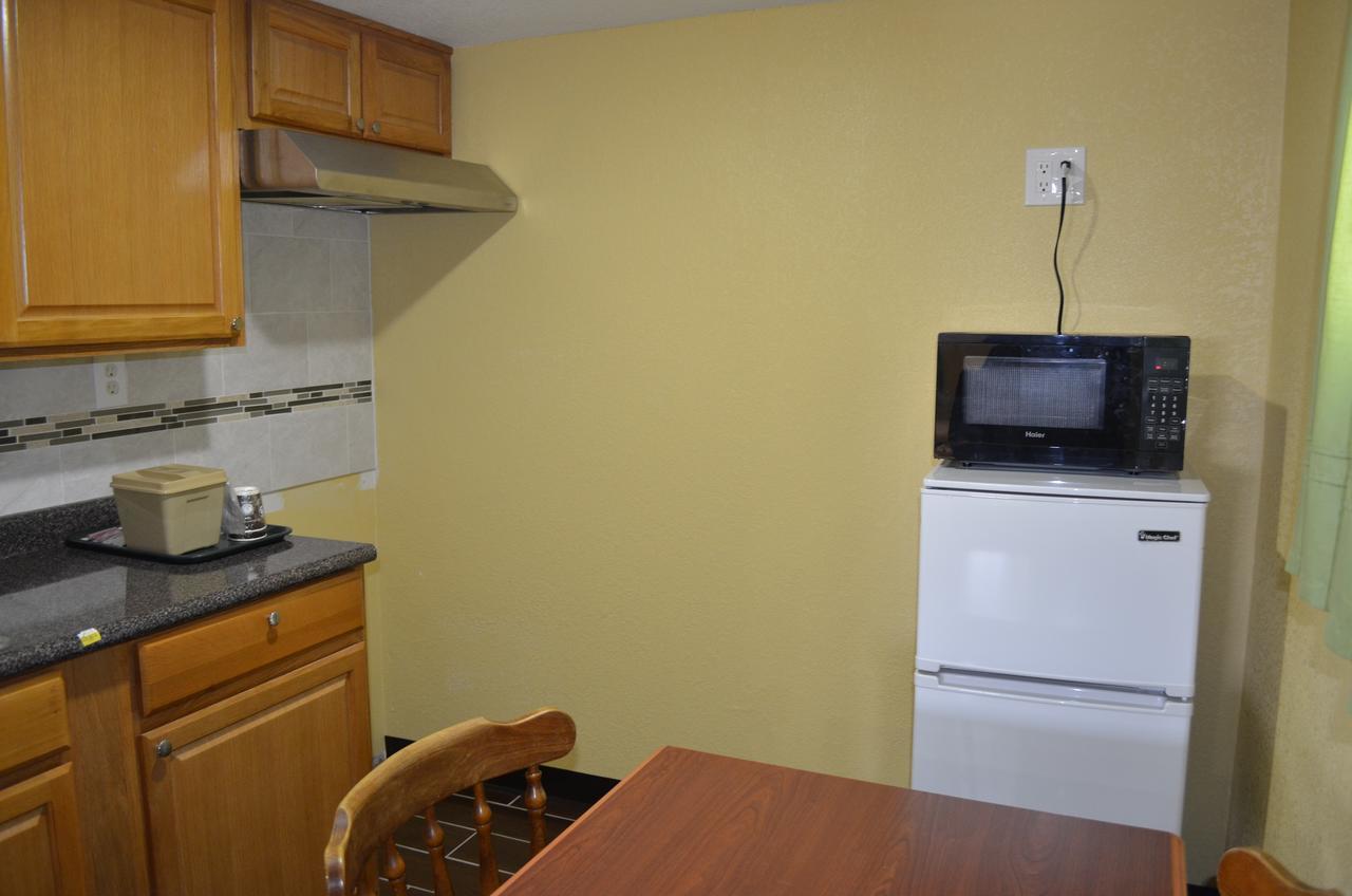 Budget Williamsville
